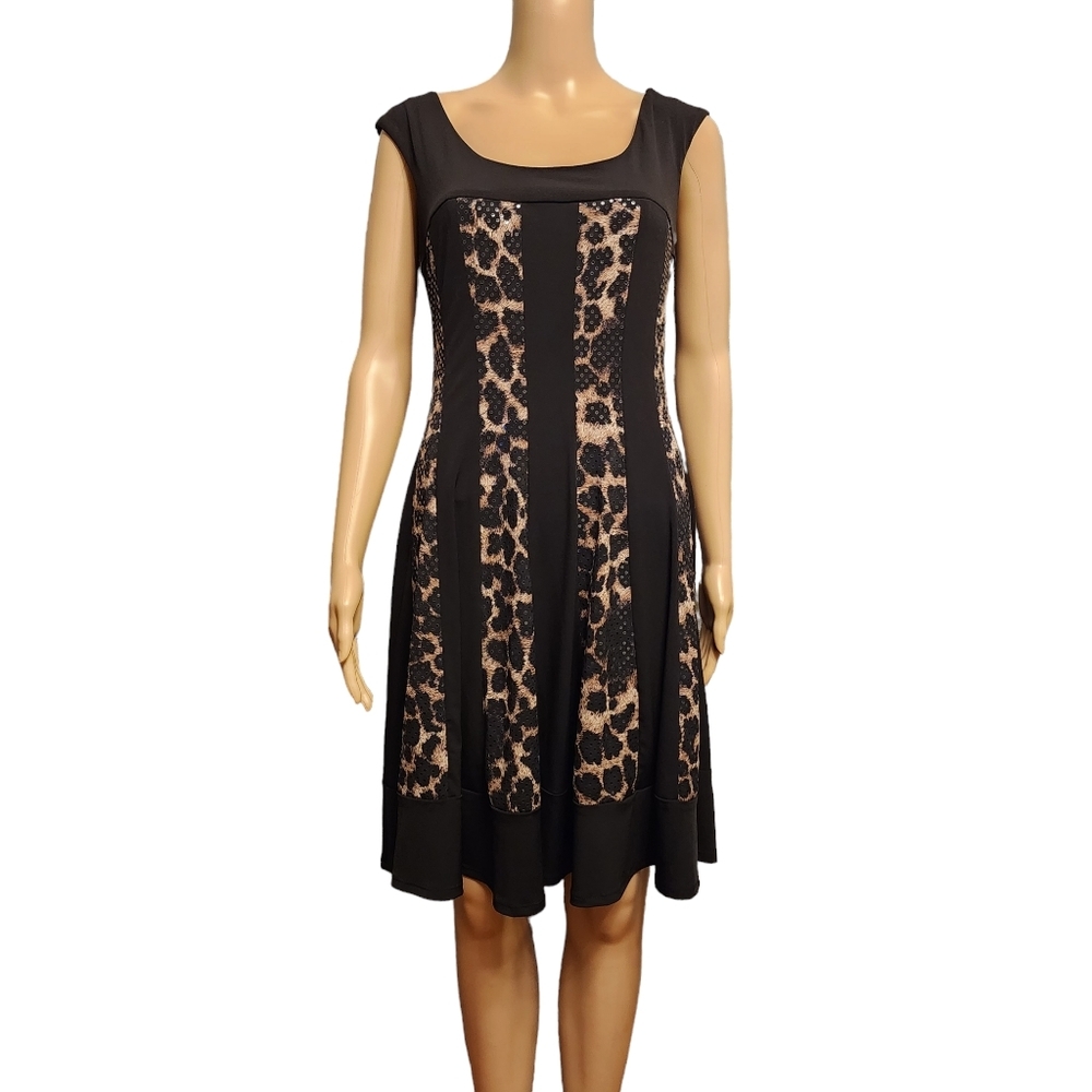 Black Leopard Print Sleeveless Dress Loose Fitting Size 6